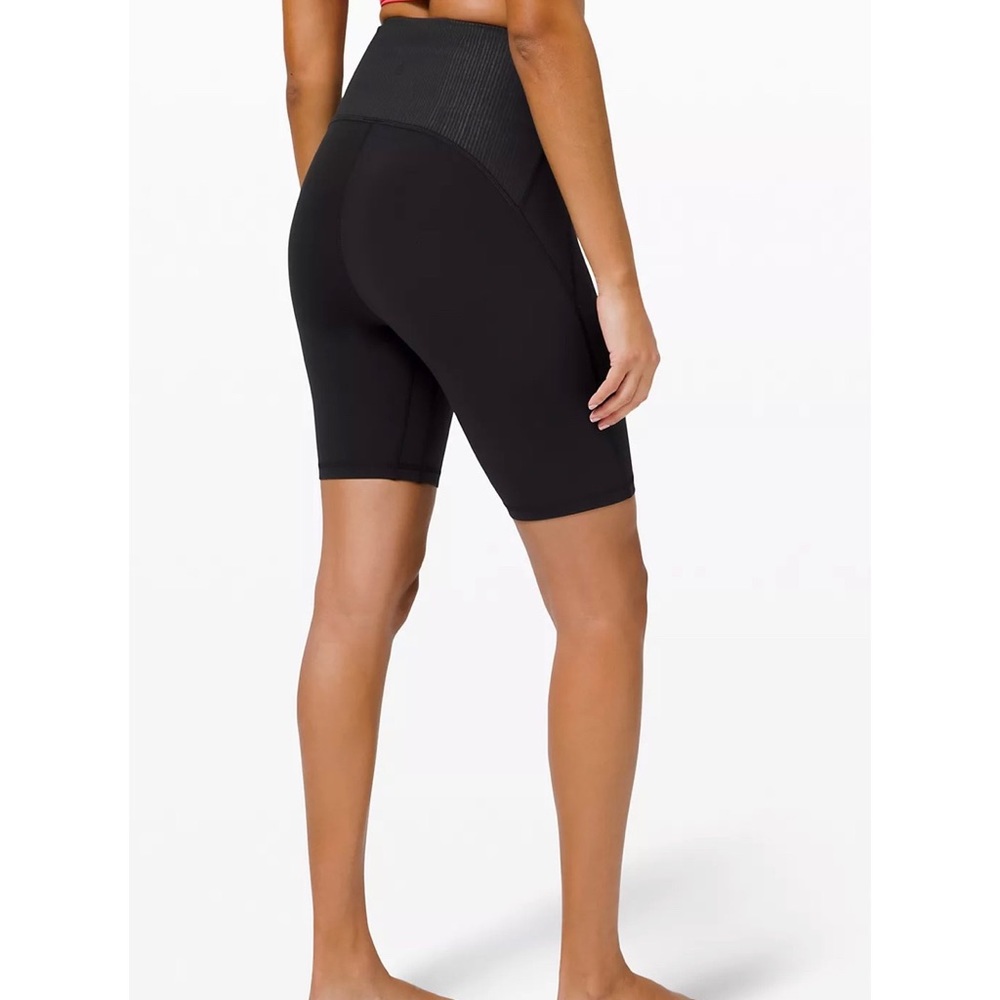 Lululemon Blissful Bend SHR Shorts